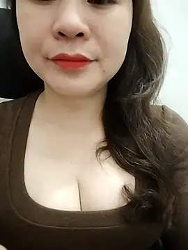 Girl Shy2000 online show from March 12, 2026, 2:45 pm