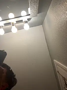 Moisesjrtapia online show from April 6, 2026, 10:49 am