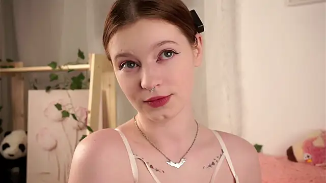 Snapshot of Wandarful_Wanda chatting on November 24, 2025, 2:28 pm Wandarful Wanda online show from November 24, 2025, 2:28 pm