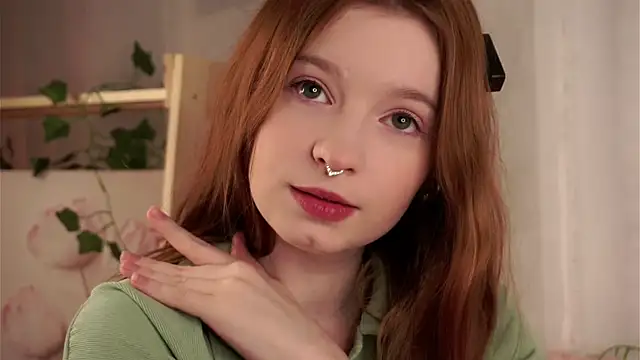 Snapshot of Wandarful_Wanda chatting on November 26, 2025, 1:34 pm Wandarful Wanda online show from November 26, 2025, 1:34 pm