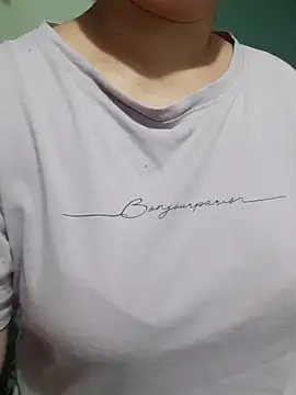 Snapshot of Kimkhaepretty chatting on September 24, 2025, 1:47 pm Kimkhaepretty online show from September 24, 2025, 1:47 pm