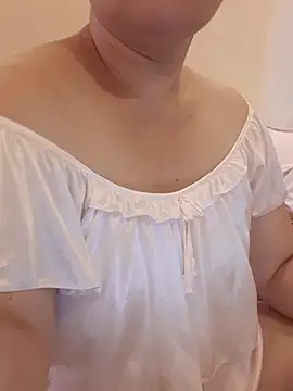 Snapshot of Kimkhaepretty chatting on February 8, 2026, 12:03 am Kimkhaepretty online show from February 8, 2026, 12:03 am