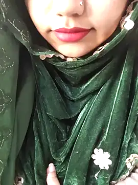 Miss Rose   online show from February 21, 2026, 7:09 am