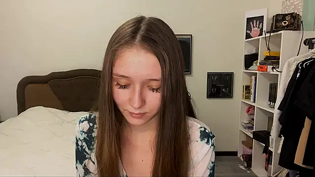 Denny Yorgeritai online show from September 28, 2025, 2:00 pm