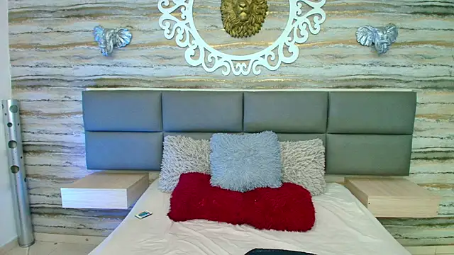 Snapshot of Lovers_21 chatting on November 5, 2025, 10:10 pm Lovers 21 online show from November 5, 2025, 10:10 pm