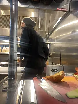 Neekaleek89 online show from March 4, 2026, 7:42 pm