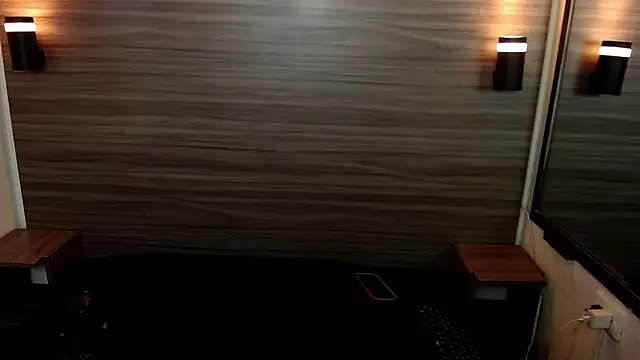 Jerom xx online show from September 26, 2025, 8:02 pm