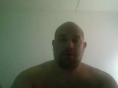 CristalDad online show from November 16, 2025, 1:39 pm