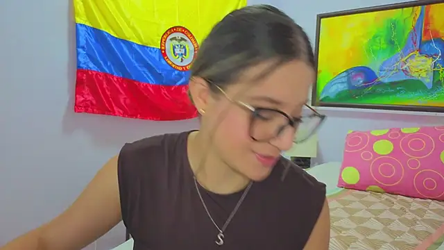 katiaa lovv online show from July 5, 2026, 2:29 am