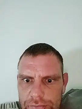 Neriesto0 online show from September 25, 2025, 2:21 pm