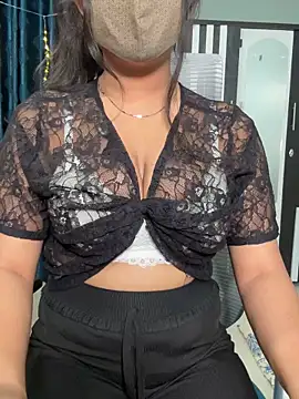 Snapshot of Lisa_afreen chatting on May 27, 2026, 6:16 pm Lisa afreen online show from May 27, 2026, 6:16 pm