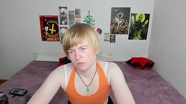 Snapshot of Cattie_w_ chatting on May 26, 2026, 1:12 am Cattie w online show from May 26, 2026, 1:12 am