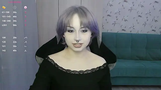 Snapshot of LeisaHopperstad chatting on May 30, 2026, 12:57 pm LeisaHopperstad online show from May 30, 2026, 12:57 pm