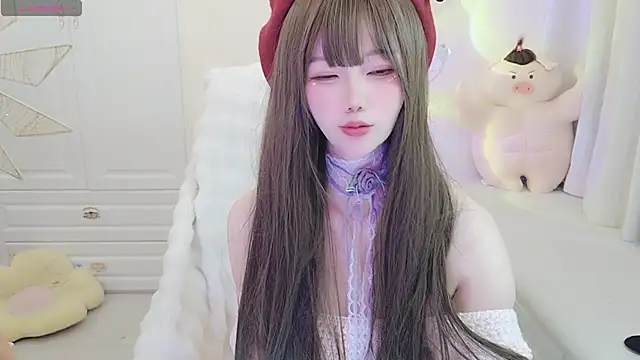 Coco-Di online show from December 14, 2025, 4:07 am