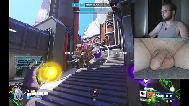 Snapshot of bear8t chatting on November 9, 2025, 7:45 pm bear8t online show from November 9, 2025, 7:45 pm