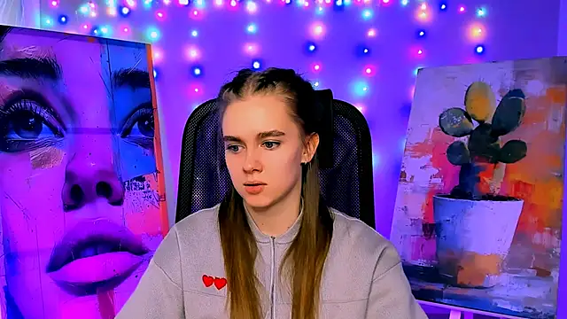 JuneWoods online show from February 12, 2026, 7:25 am