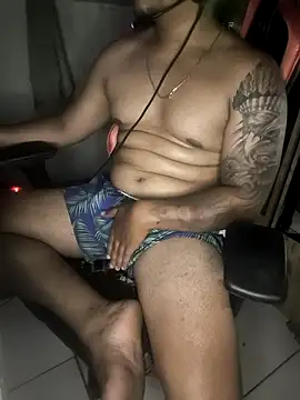 Snapshot of gtzmoreno chatting on November 16, 2025, 5:13 am gtzmoreno online show from November 16, 2025, 5:13 am