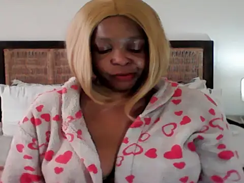 Blacksashaxx online show from May 13, 2026, 10:56 am