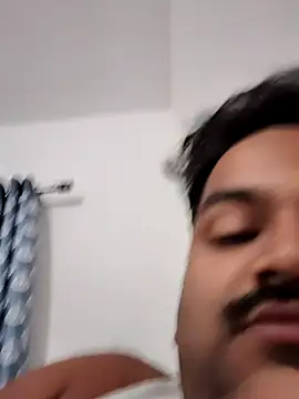 desiyouth94 online show from November 9, 2025, 4:16 pm