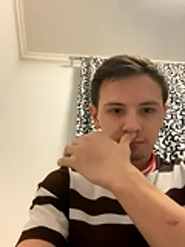 KirilStella online show from October 15, 2025, 6:08 pm