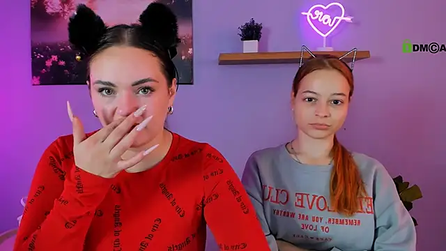 beatrice blue  online show from September 26, 2025, 8:29 am