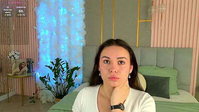GabiBatista online show from May 14, 2026, 5:03 am