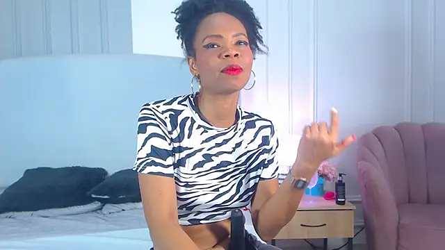 Snapshot of ChantalGarner chatting on April 29, 2026, 5:30 pm ChantalGarner online show from April 29, 2026, 5:30 pm
