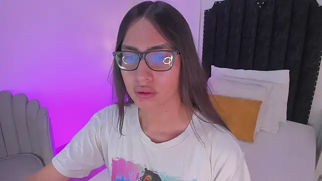 cherrylady 02 online show from January 9, 2026, 12:41 pm