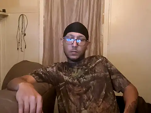 ThrowedWorldWide online show from December 22, 2025, 4:42 am