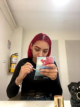 Snapshot of theladymonserrateshow chatting on October 24, 2025, 12:12 pm theladymonserrateshow online show from October 24, 2025, 12:12 pm