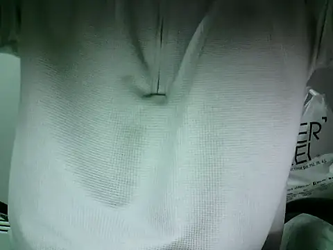 Snapshot of krerem chatting on October 13, 2025, 2:50 pm krerem online show from October 13, 2025, 2:50 pm