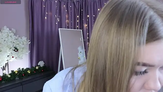 Snapshot of TwixieGuo chatting on January 10, 2026, 10:28 am TwixieGuo online show from January 10, 2026, 10:28 am