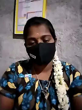 Snapshot of Tamil_Hot_Sandy chatting on January 9, 2026, 3:59 pm Tamil Hot Sandy online show from January 9, 2026, 3:59 pm