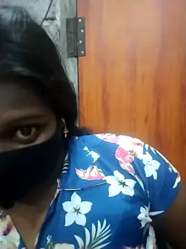 Snapshot of Tamil_Hot_Sandy chatting on February 18, 2026, 5:58 am Tamil Hot Sandy online show from February 18, 2026, 5:58 am