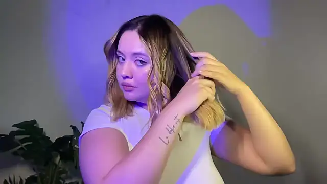 Angelina velvett online show from October 10, 2025, 2:43 am