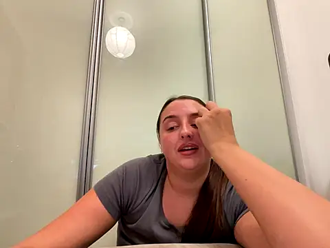 Snapshot of Playfulvixen25 chatting on October 1, 2025, 3:01 am Playfulvixen25 online show from October 1, 2025, 3:01 am