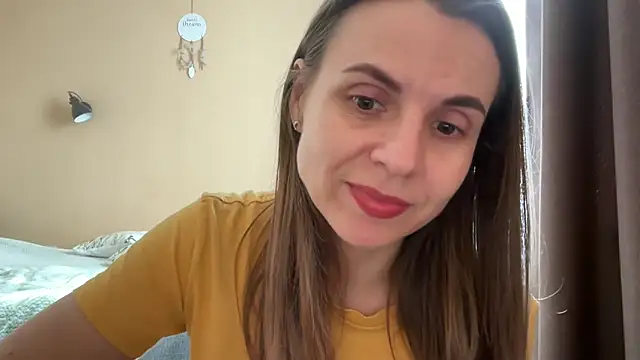 Snapshot of AnnieLove7722 chatting on May 19, 2026, 8:31 am AnnieLove7722 online show from May 19, 2026, 8:31 am