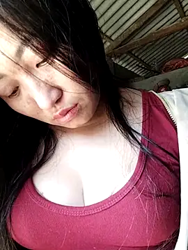 zhen-zo online show from February 27, 2026, 4:56 am