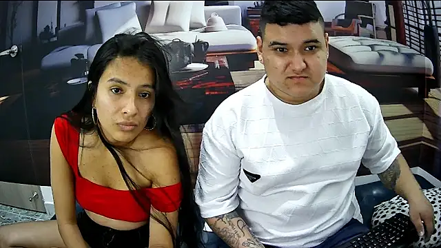 Charly and laura online show from October 1, 2025, 7:53 pm