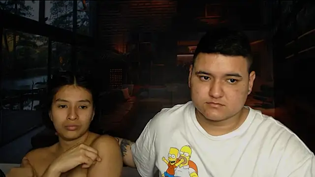 Charly and laura online show from October 3, 2025, 7:00 pm