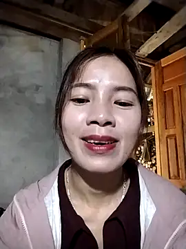 Snapshot of lmc-zz chatting on March 17, 2026, 12:59 am lmc-zz online show from March 17, 2026, 12:59 am