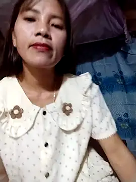 Snapshot of lmc-zz chatting on March 31, 2026, 1:00 pm lmc-zz online show from March 31, 2026, 1:00 pm