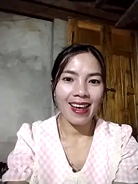 Snapshot of lmc-zz chatting on April 5, 2026, 12:57 pm lmc-zz online show from April 5, 2026, 12:57 pm