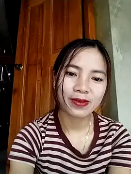 Snapshot of lmc-zz chatting on April 13, 2026, 1:11 am lmc-zz online show from April 13, 2026, 1:11 am