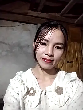 Snapshot of lmc-zz chatting on April 17, 2026, 1:58 pm lmc-zz online show from April 17, 2026, 1:58 pm