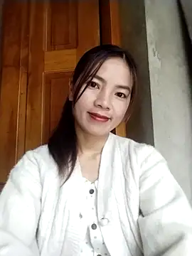 Snapshot of lmc-zz chatting on April 24, 2026, 12:46 am lmc-zz online show from April 24, 2026, 12:46 am