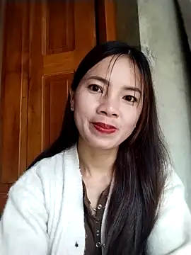 Snapshot of lmc-zz chatting on April 25, 2026, 12:57 am lmc-zz online show from April 25, 2026, 12:57 am