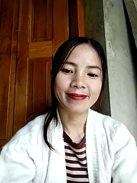 Snapshot of lmc-zz chatting on May 5, 2026, 4:42 am lmc-zz online show from May 5, 2026, 4:42 am