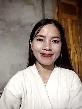 Snapshot of lmc-zz chatting on May 6, 2026, 1:16 pm lmc-zz online show from May 6, 2026, 1:16 pm