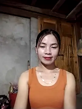 Snapshot of lmc-zz chatting on May 14, 2026, 1:07 pm lmc-zz online show from May 14, 2026, 1:07 pm